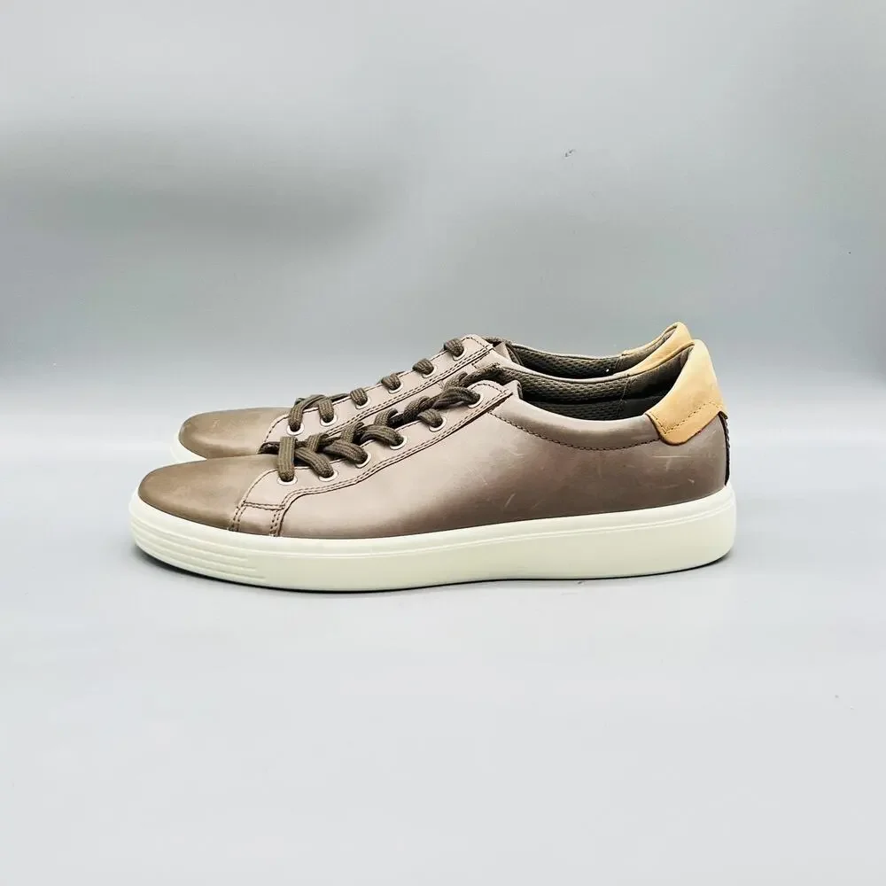 ECCO Shoes Mens 9.5 Brown Leather Soft Classic Lace Up Low Top Casual Sneakers